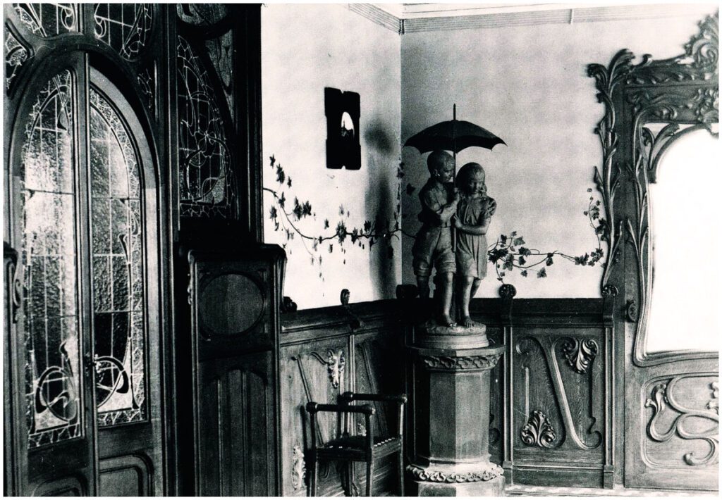 Estancia de la Casa Lis en 1905.
Fotografía: Archivo Gombau. Filmoteca Regional de Castilla y León. 04