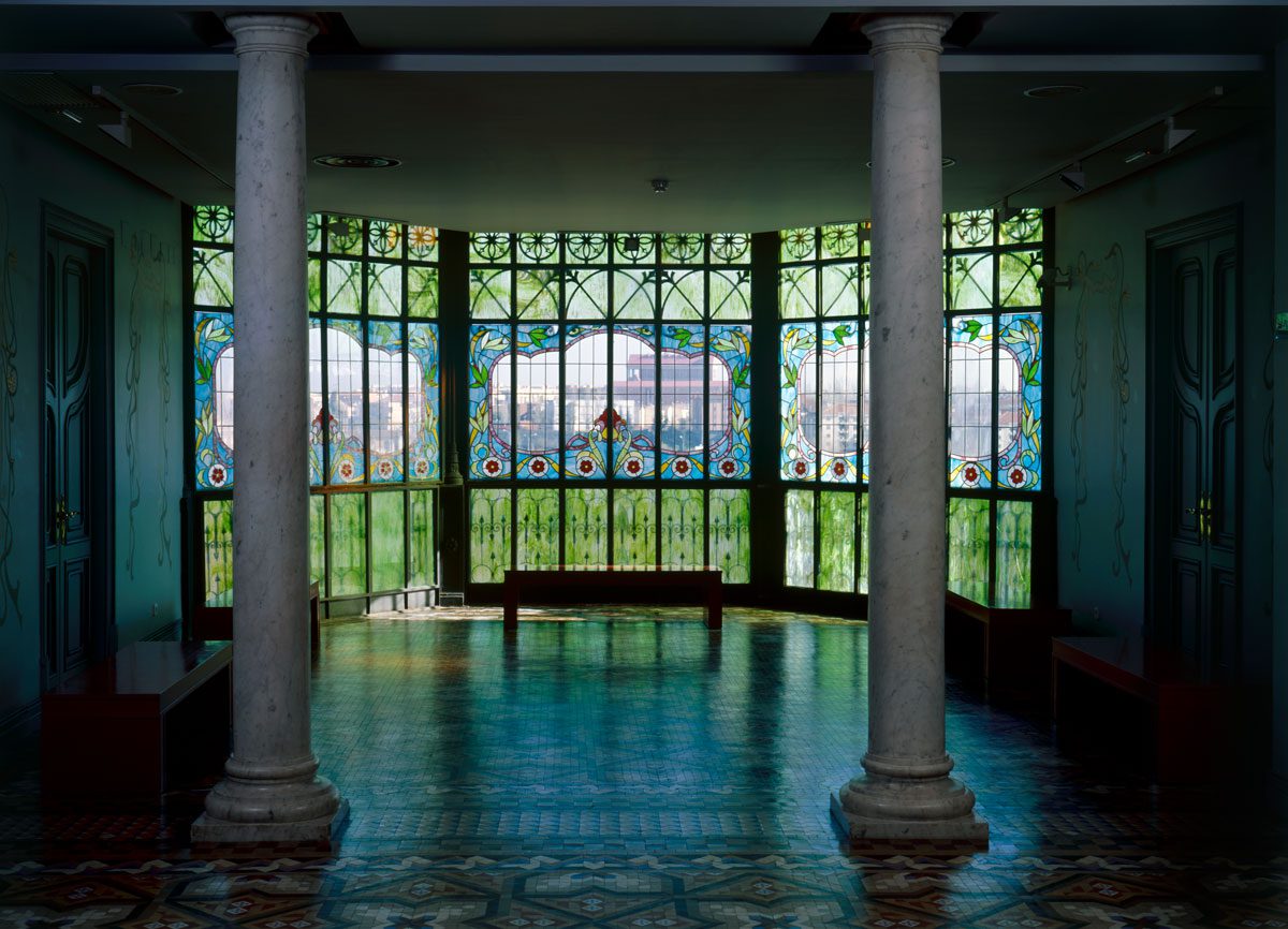 Sala de Columnas del Museo Art Nouveau y Art Déco - Casa Lis de Salamanca.